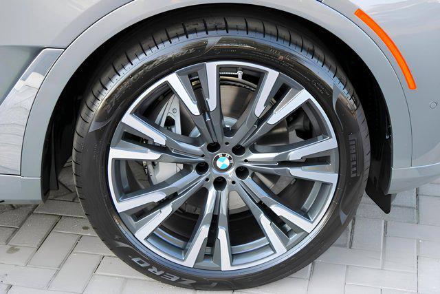 new 2026 BMW X7 car, priced at $94,675