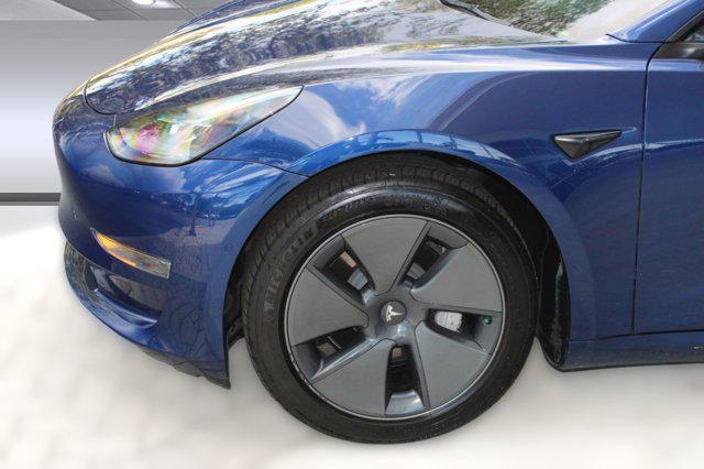used 2021 Tesla Model 3 car, priced at $19,999