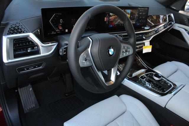 new 2025 BMW X7 car, priced at $97,425