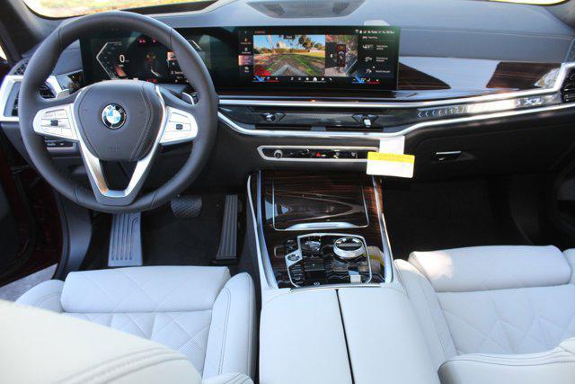 new 2025 BMW X7 car, priced at $97,425