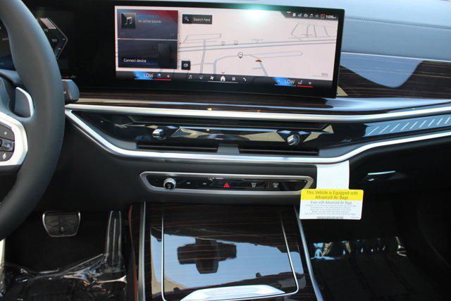new 2025 BMW X7 car, priced at $120,610