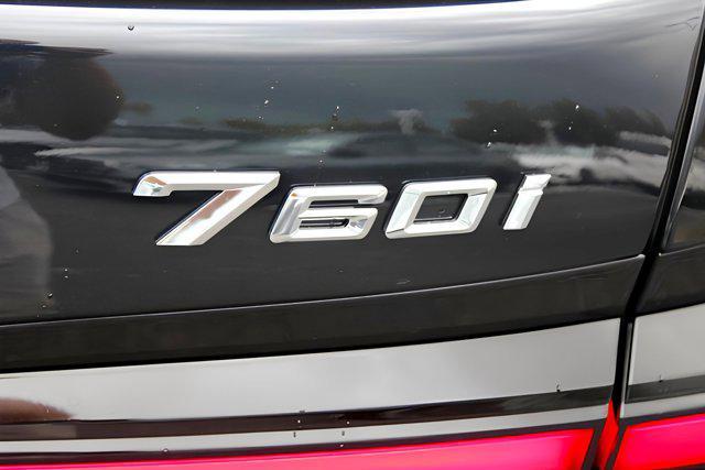 new 2025 BMW 760 car, priced at $137,435