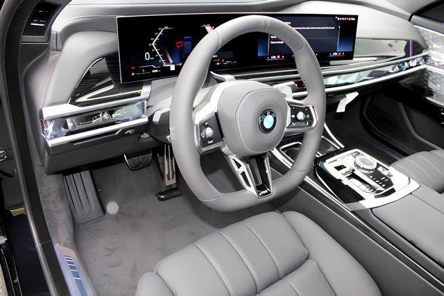 new 2025 BMW 760 car, priced at $137,435