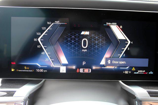 new 2025 BMW 760 car, priced at $137,435