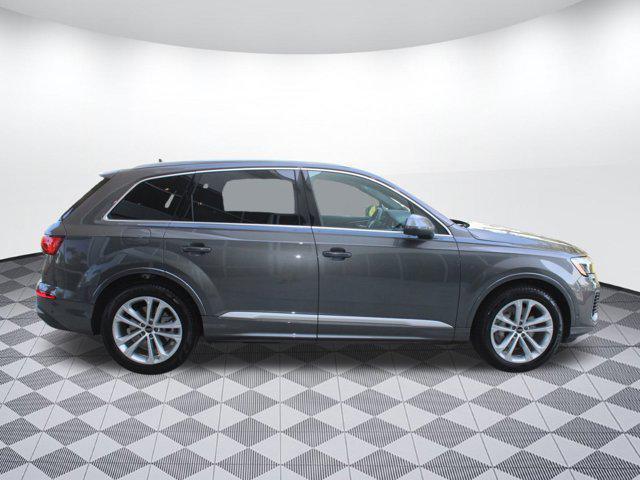 used 2025 Audi Q7 car, priced at $67,999