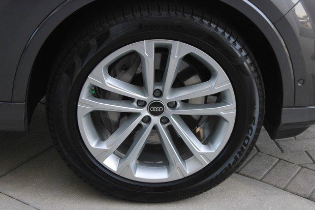 used 2025 Audi Q7 car, priced at $67,999