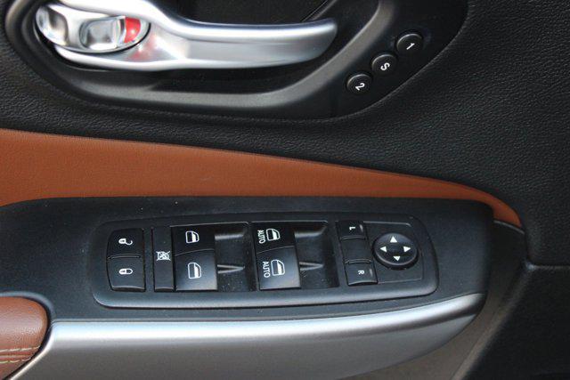 used 2019 Jeep Cherokee car, priced at $12,997