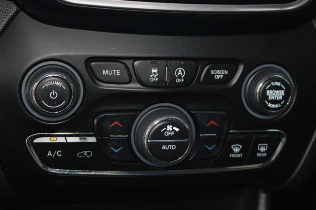 used 2019 Jeep Cherokee car, priced at $12,997
