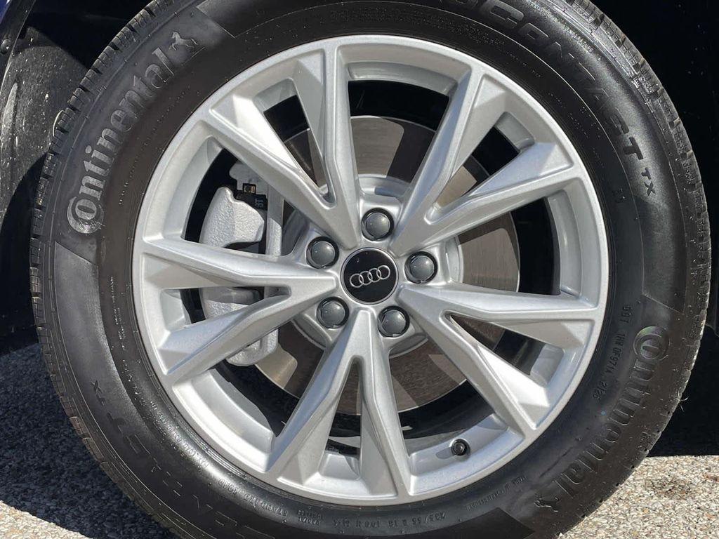new 2025 Audi Q3 car, priced at $44,060
