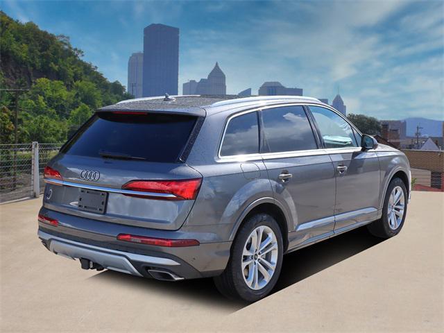 new 2025 Audi Q7 car, priced at $75,800