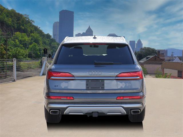 new 2025 Audi Q7 car, priced at $75,800