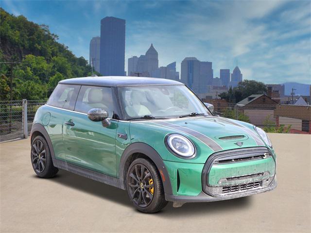 used 2022 MINI Hardtop car, priced at $19,500