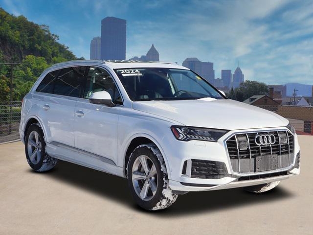 used 2024 Audi Q7 car, priced at $48,314