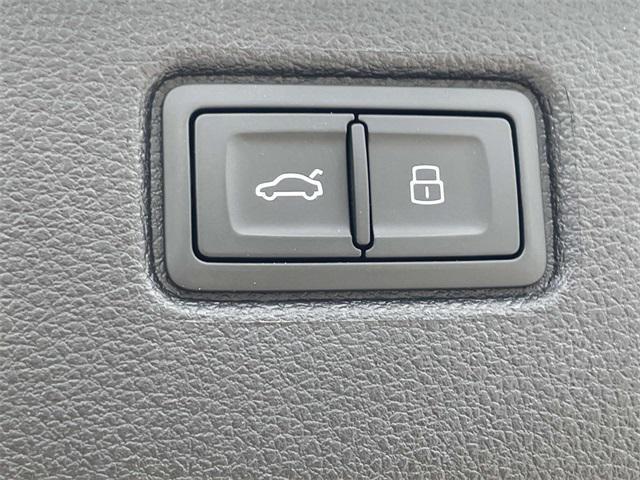 used 2025 Audi Q7 car, priced at $68,504