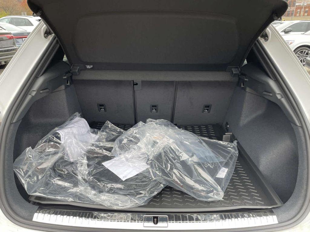 new 2025 Audi Q3 car, priced at $43,465