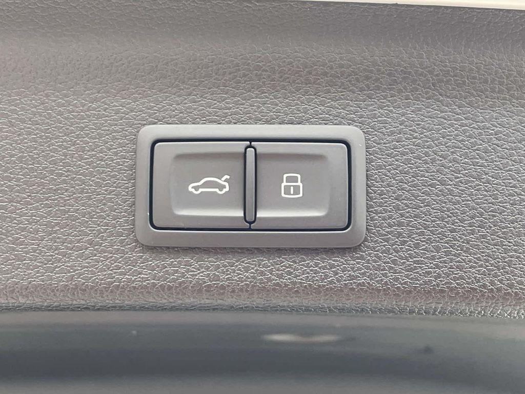 new 2025 Audi Q3 car, priced at $43,465