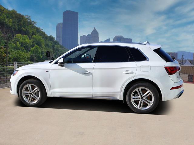 new 2025 Audi Q5 car, priced at $65,570