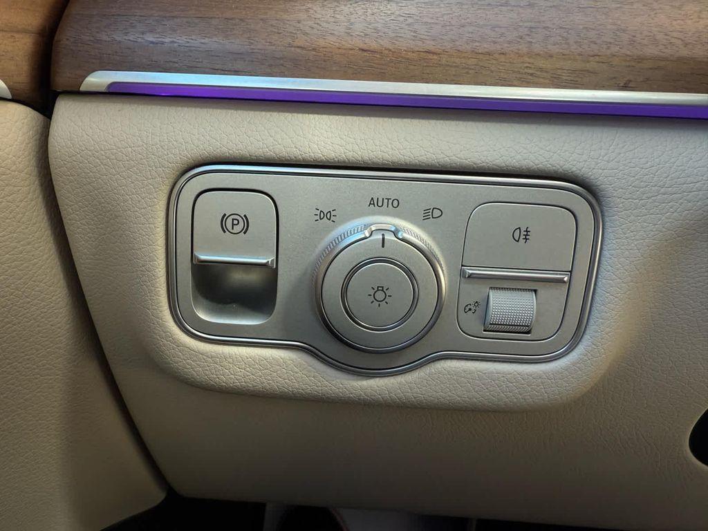 used 2024 Mercedes-Benz GLE 450 car, priced at $57,998