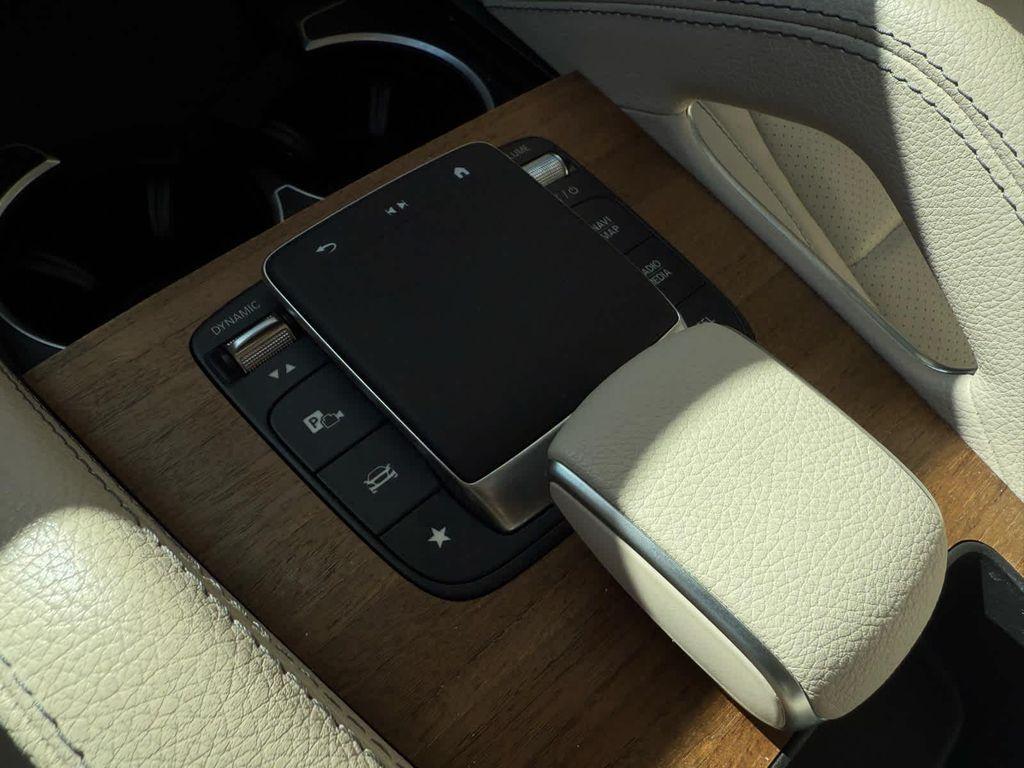 used 2024 Mercedes-Benz GLE 450 car, priced at $57,998