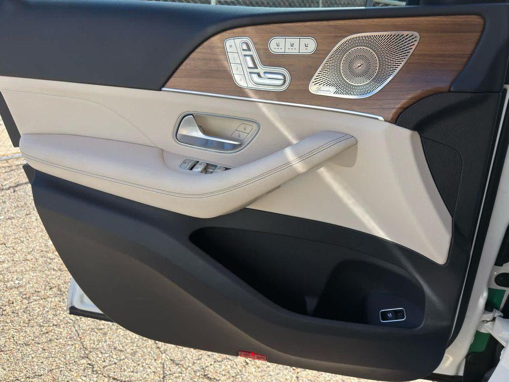 used 2024 Mercedes-Benz GLE 450 car, priced at $57,998