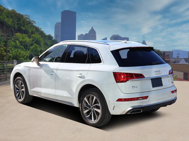 new 2025 Audi Q5 car, priced at $60,080