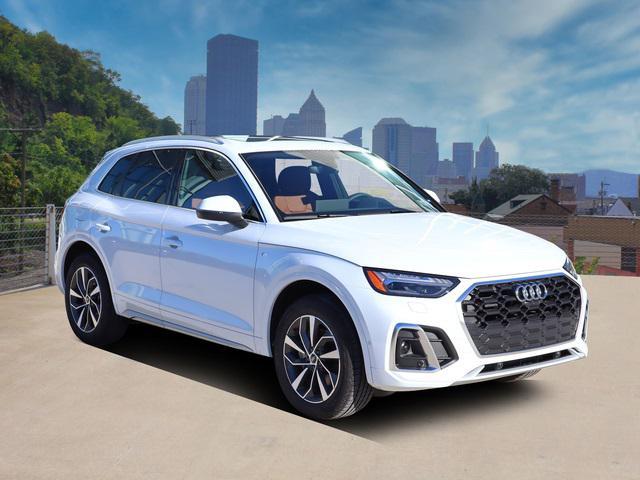 new 2025 Audi Q5 car, priced at $60,080