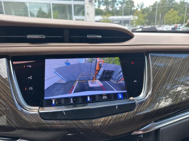 used 2023 Cadillac XT6 car, priced at $38,870