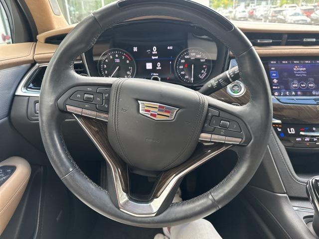 used 2023 Cadillac XT6 car, priced at $38,870
