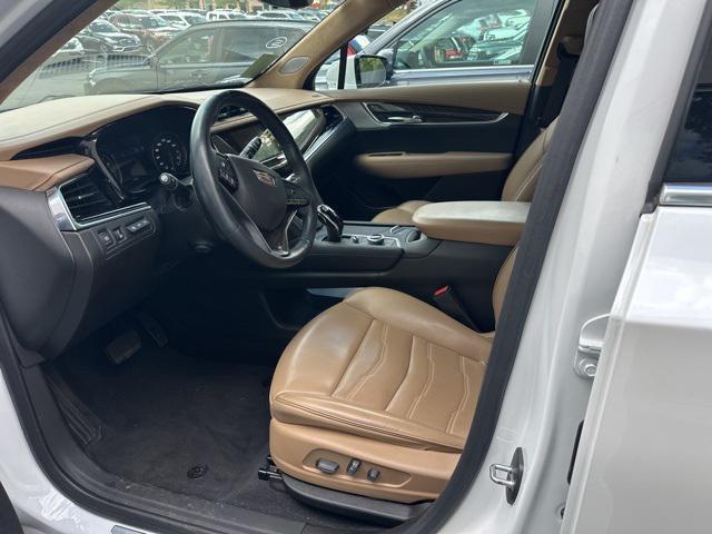 used 2023 Cadillac XT6 car, priced at $38,870