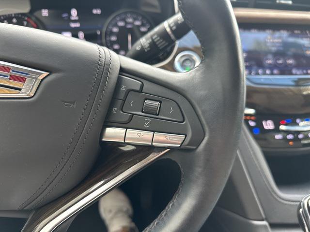 used 2023 Cadillac XT6 car, priced at $38,870
