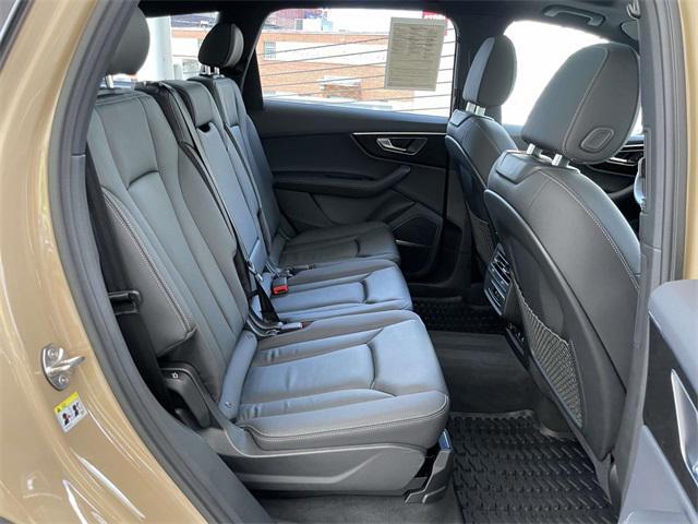 used 2025 Audi Q7 car, priced at $57,800