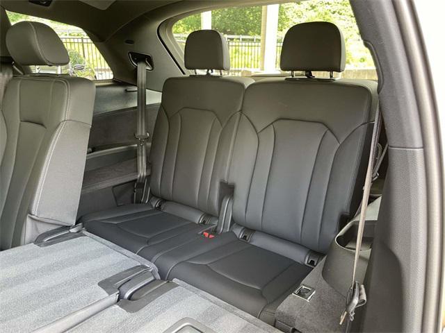 used 2025 Audi Q7 car, priced at $57,800