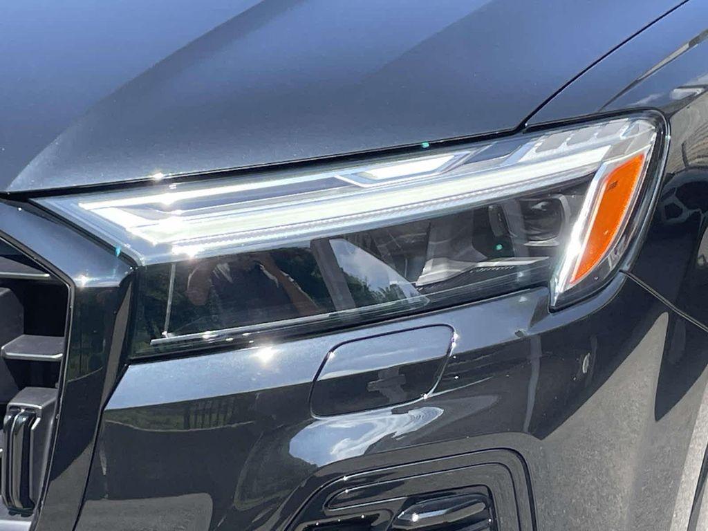 used 2025 Audi Q7 car, priced at $56,274
