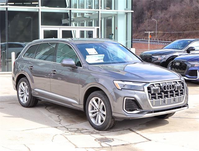 new 2025 Audi Q7 car, priced at $66,500