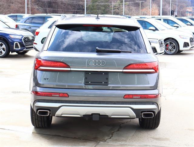 new 2025 Audi Q7 car, priced at $66,500