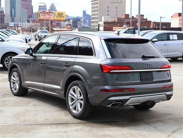 new 2025 Audi Q7 car, priced at $66,500