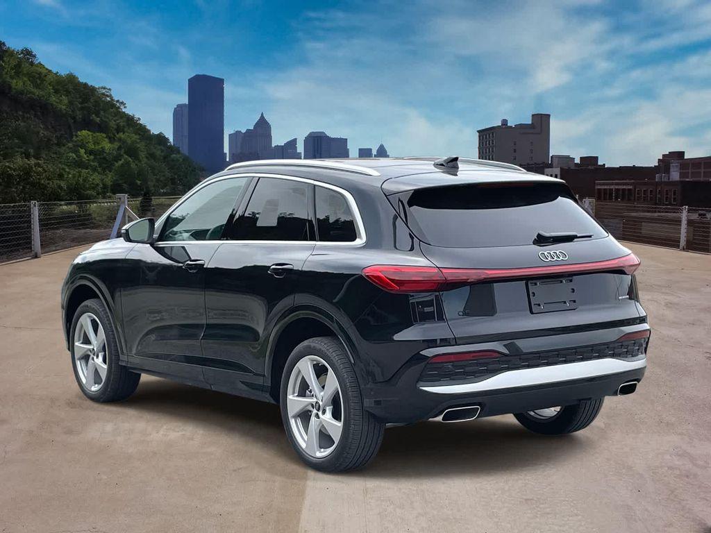 new 2025 Audi Q5 car, priced at $60,975