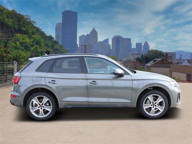 new 2025 Audi Q5 car, priced at $53,650