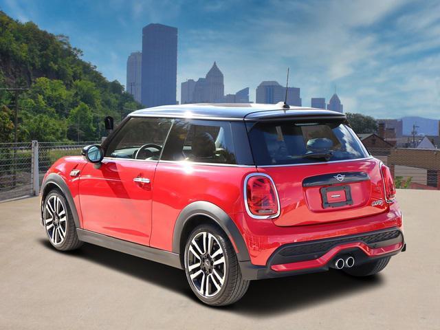 used 2023 MINI Hardtop car, priced at $26,218