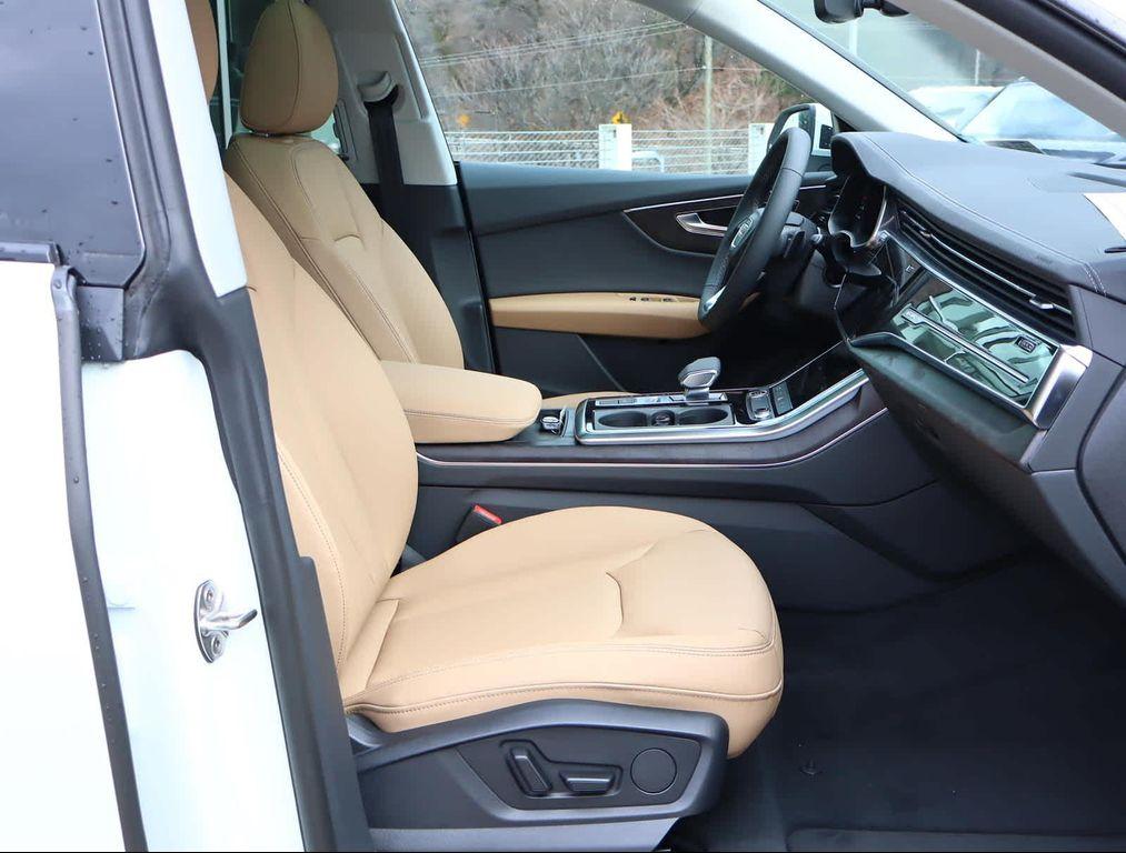 new 2025 Audi Q8 car, priced at $80,105