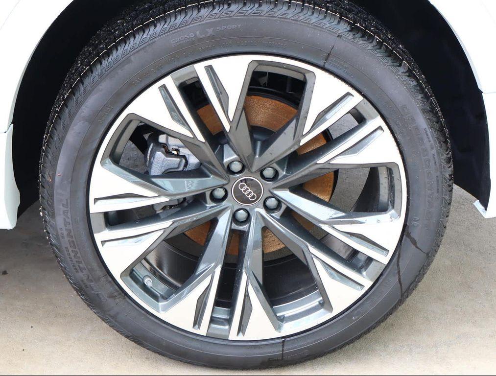 new 2025 Audi Q8 car, priced at $80,105