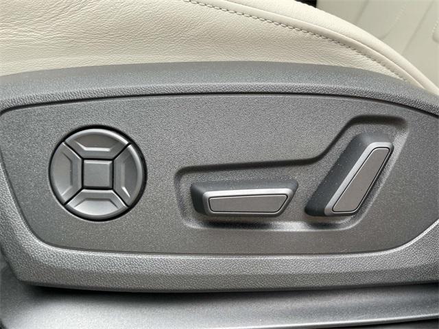 new 2025 Audi Q3 car, priced at $43,340