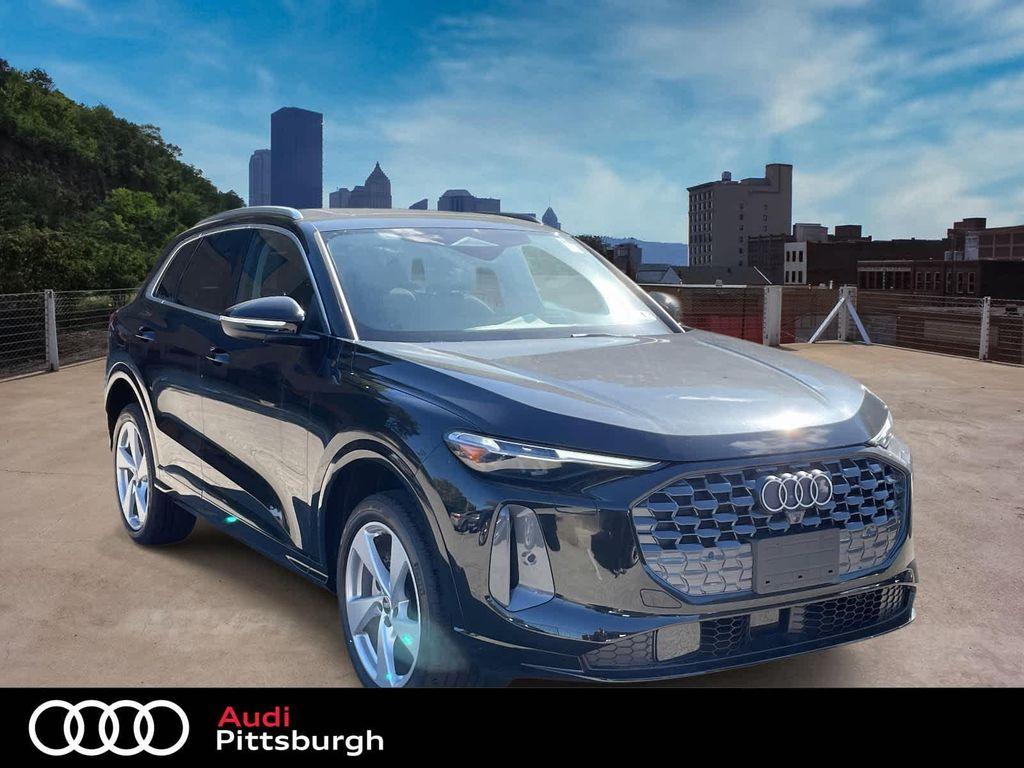 new 2025 Audi Q5 car, priced at $60,480