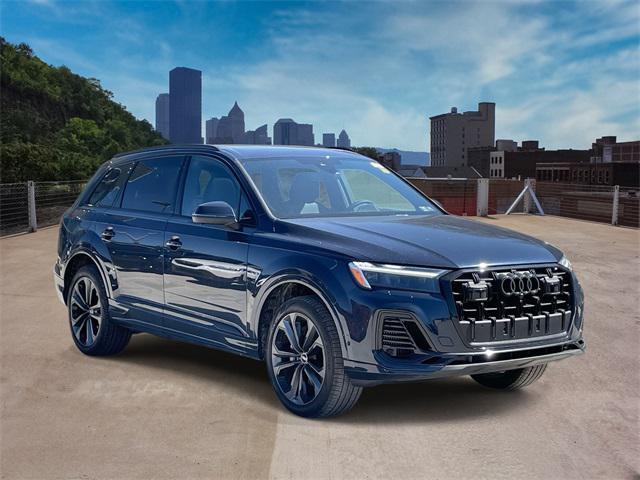 new 2025 Audi Q7 car, priced at $77,695