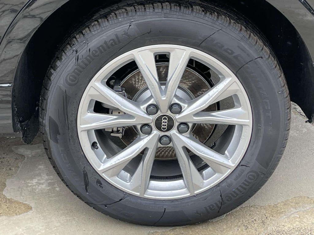 new 2025 Audi Q3 car, priced at $44,060