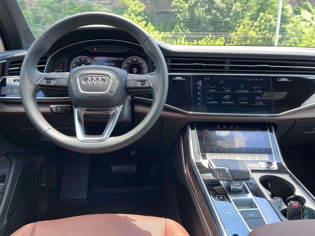 used 2025 Audi Q7 car, priced at $57,796