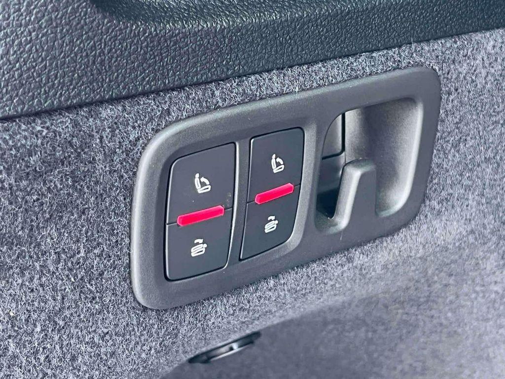 used 2025 Audi Q7 car, priced at $57,796