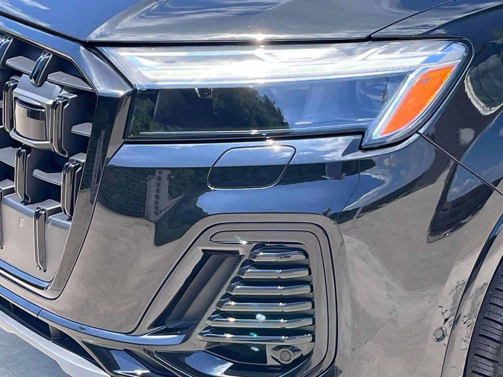 used 2025 Audi Q7 car, priced at $57,796