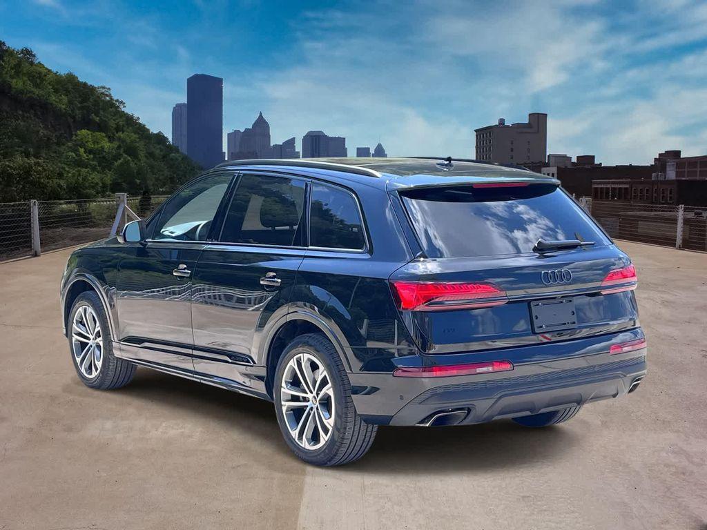 used 2025 Audi Q7 car, priced at $57,796