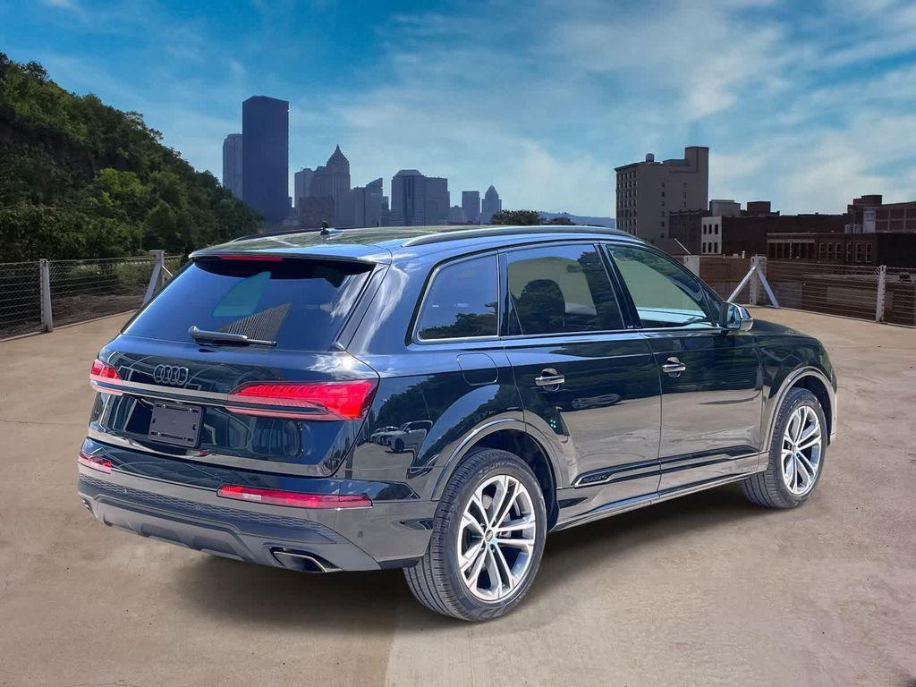 used 2025 Audi Q7 car, priced at $57,796